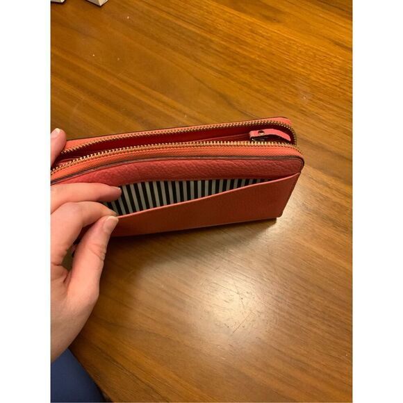 Kate Spade Jackson Street Lacey Leather Zip-Around Coral Wallet - Picture 5 of 7